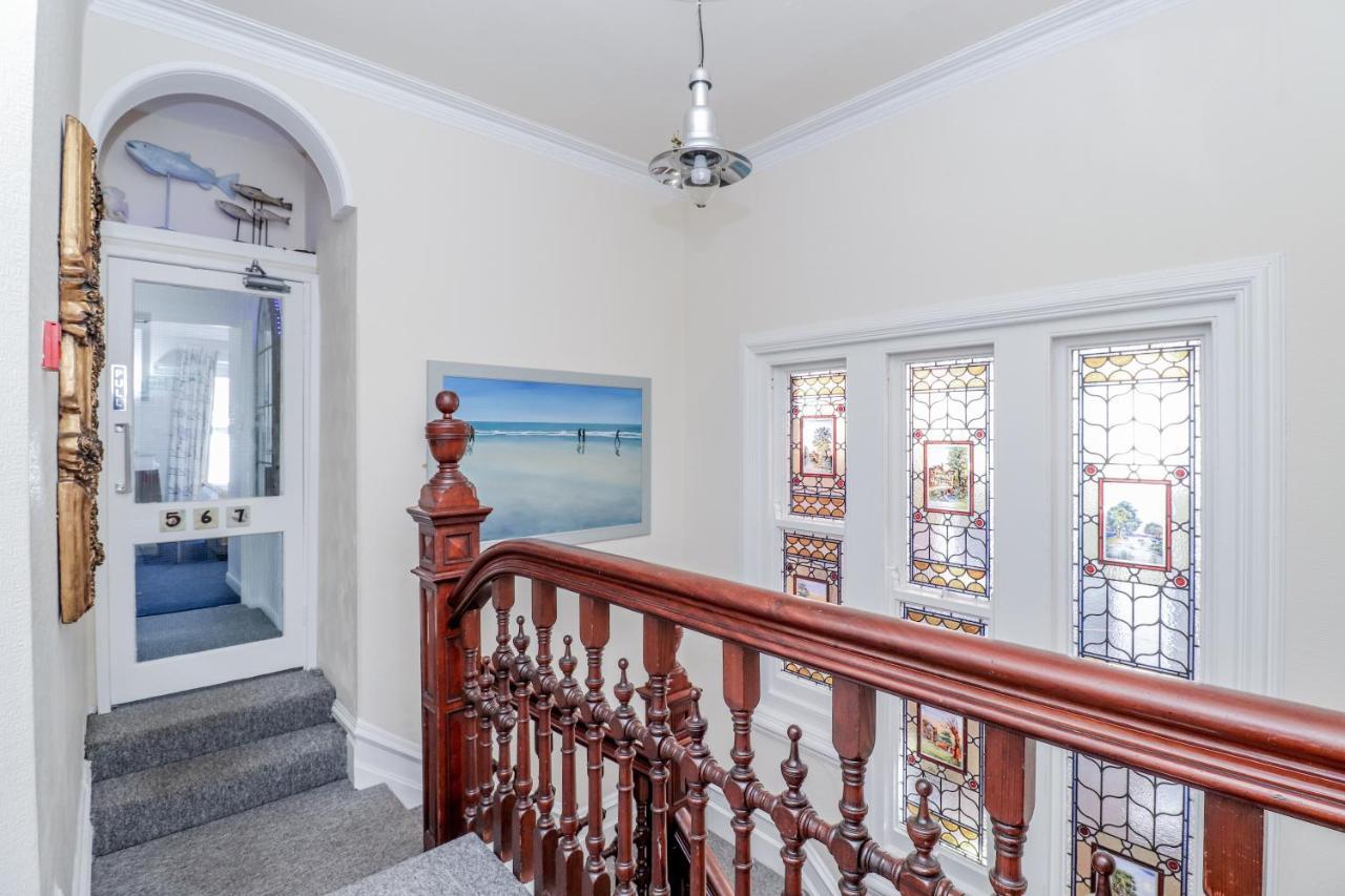 The New England Hotell Eastbourne Exteriör bild